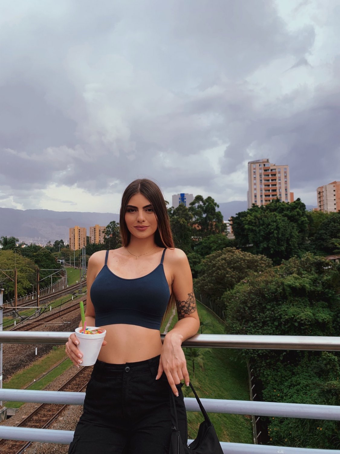 SULAY AKA ESA DICEN ANAL #Unh2ABYV