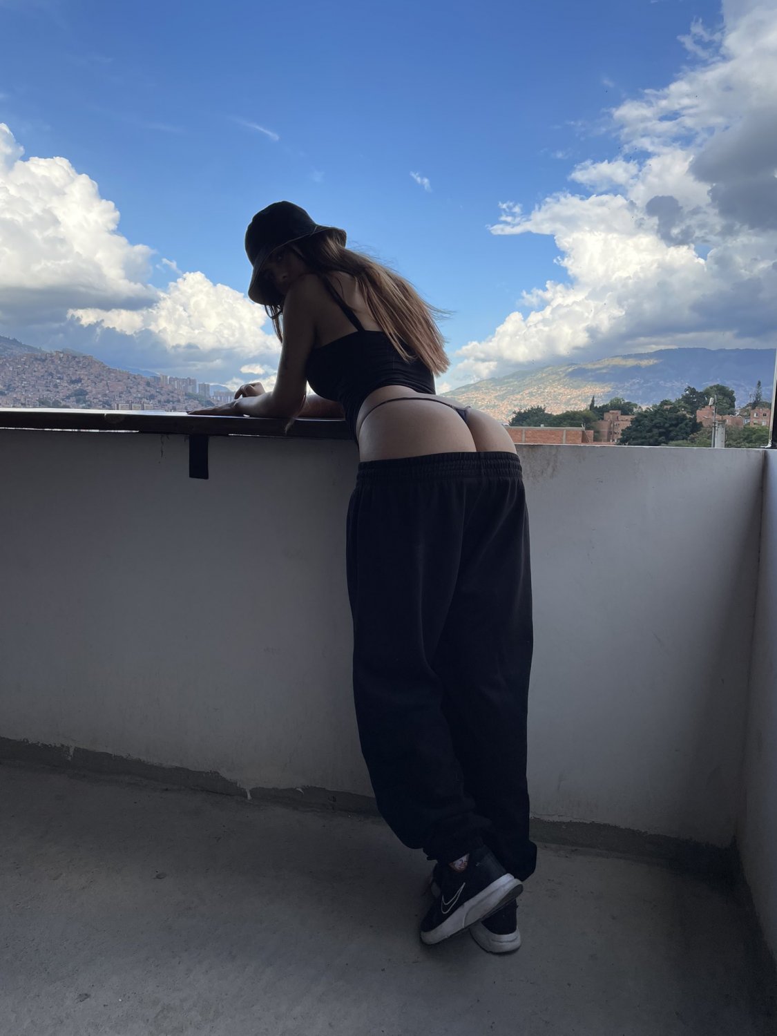 SULAY AKA ESA DICEN ANAL #w1NmDf4n