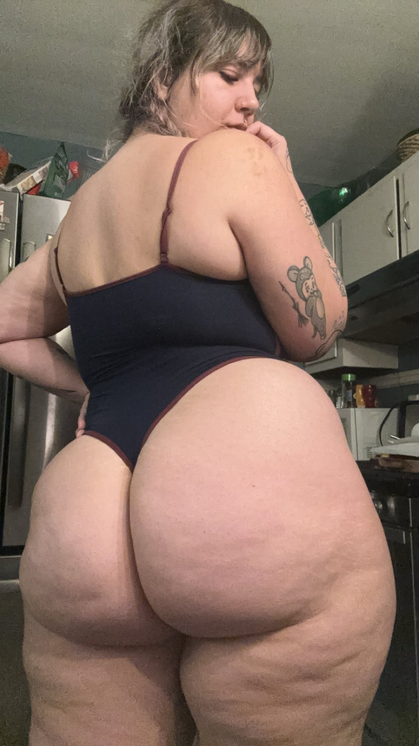 LilBB aka HQ #cfYEzVn2