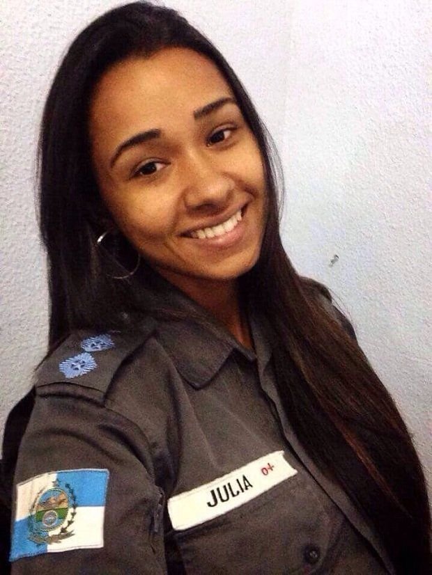 policial gostosa e bucetuda #syGD07ub