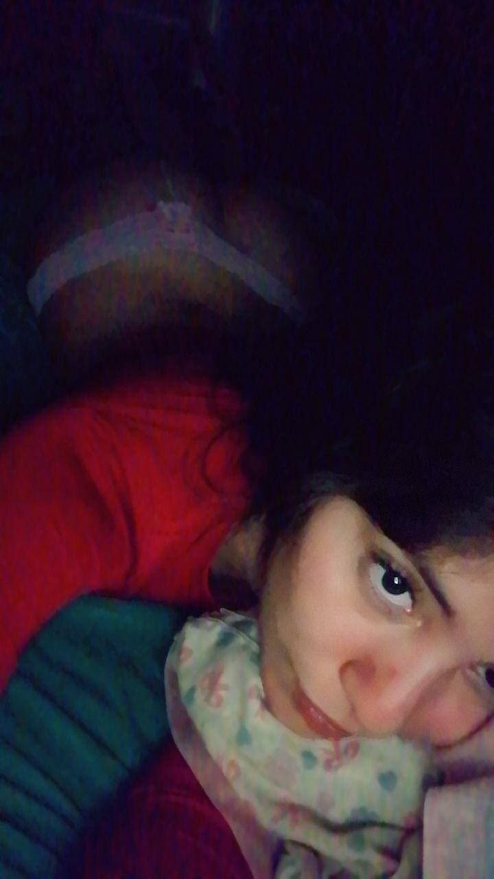 Skinny shows what her boyfriend eats #3VJqO2S9