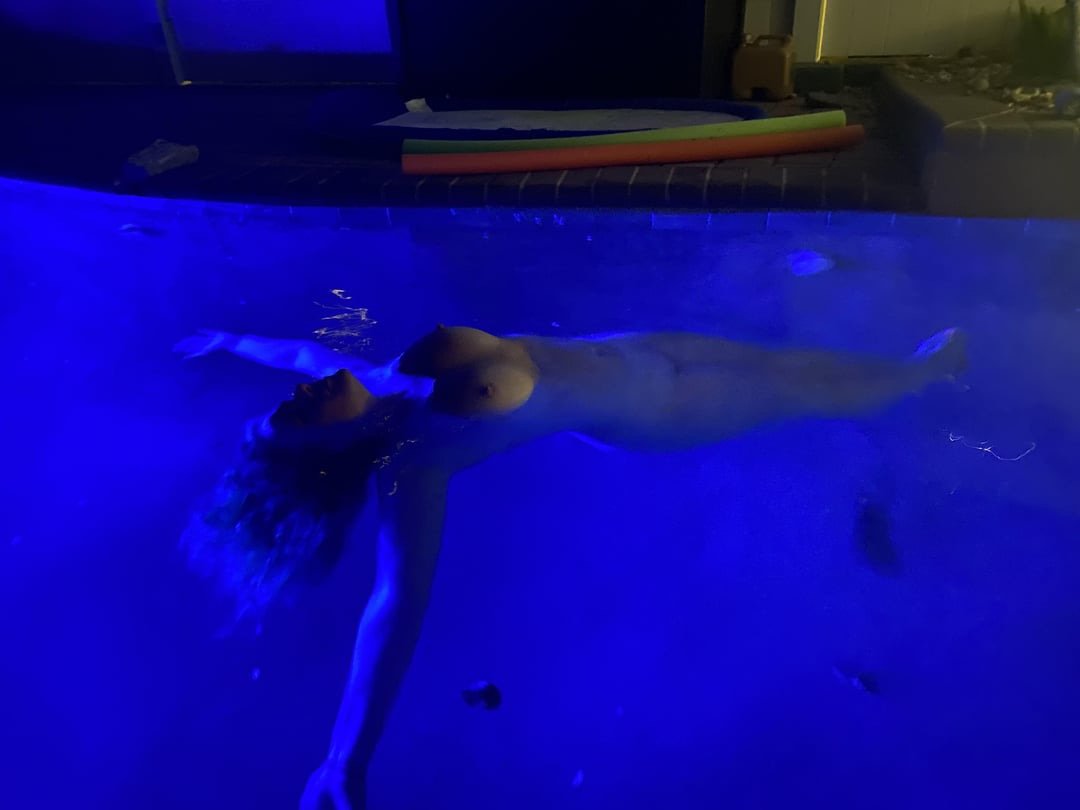 Florida slut wife #z4v2IgFy
