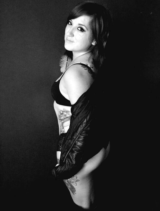 Chilena Caliente #JZyPngzD