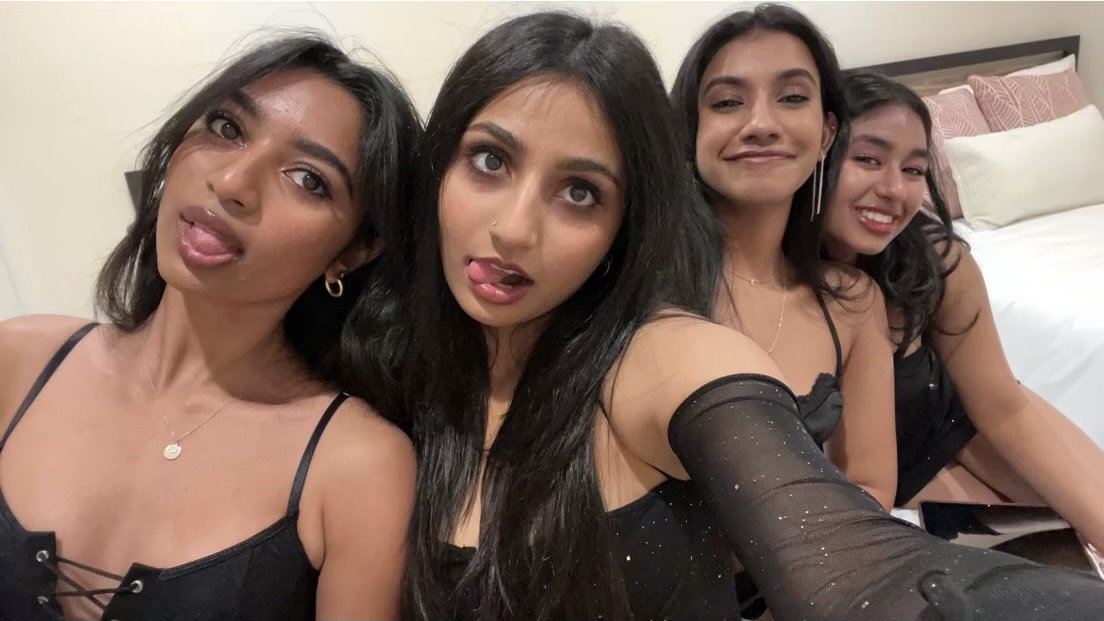 Hot desi petite Indian college exposed #peQ39O5t