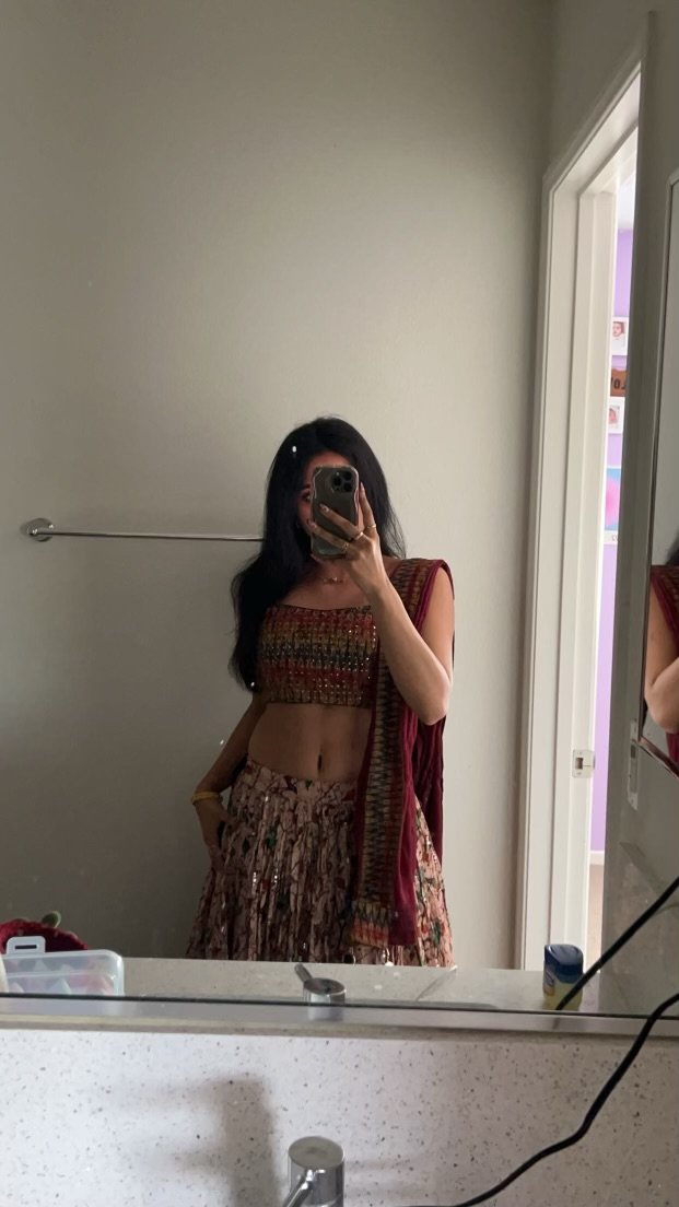 Hot desi petite Indian college exposed #tcRRiw4Z