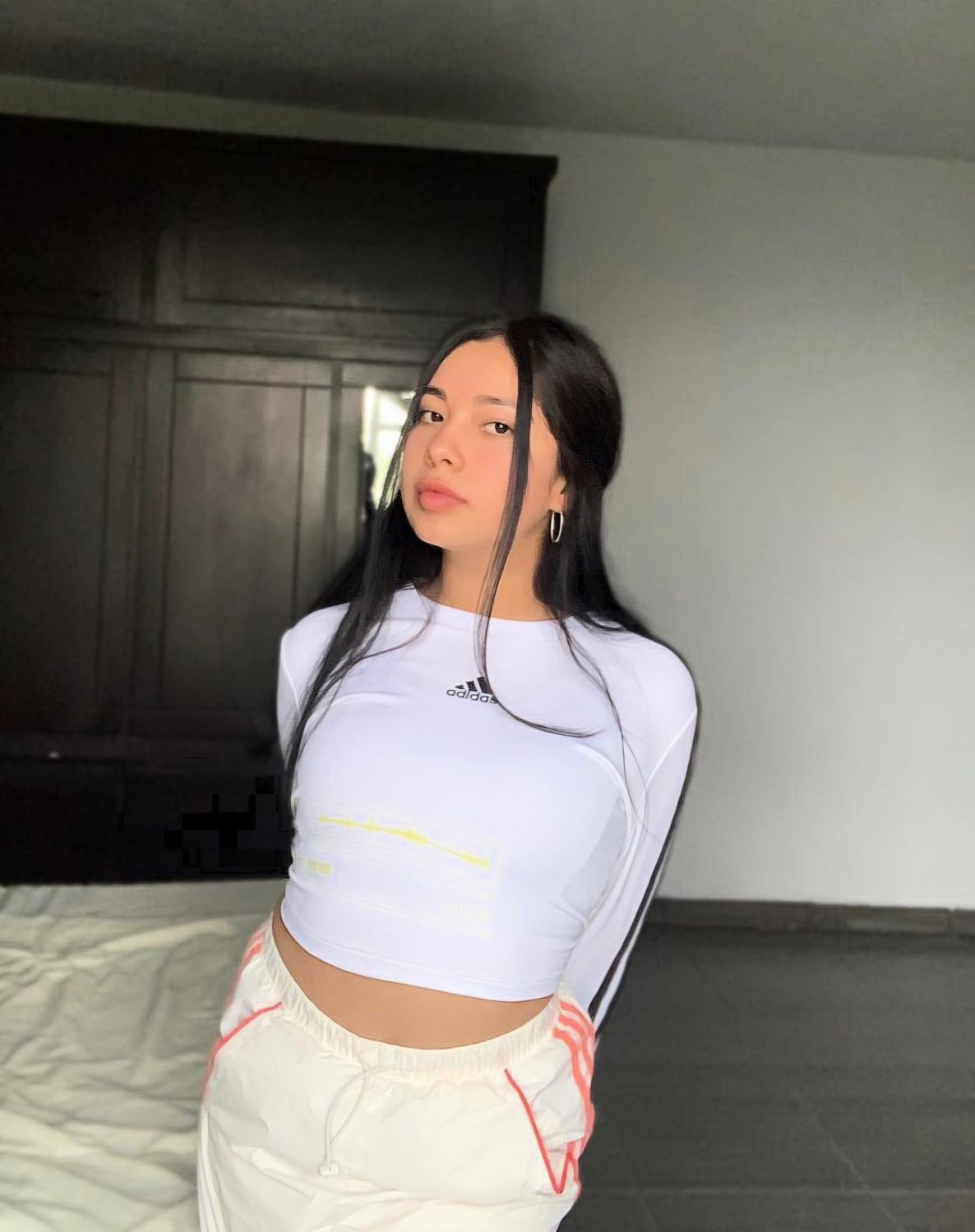 La prima putita de alguien #00Wpp9tX