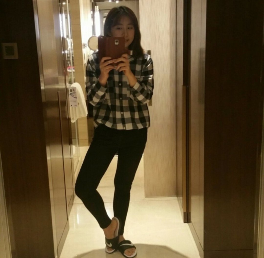 Asian Rachel Just Got Married #ZW5mLR96