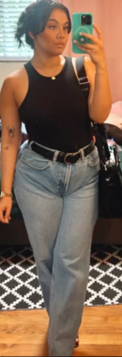 Who knows her & has more content? I can trade. & plz cover this worthless thick latina slut in cum #ITnl9vcq