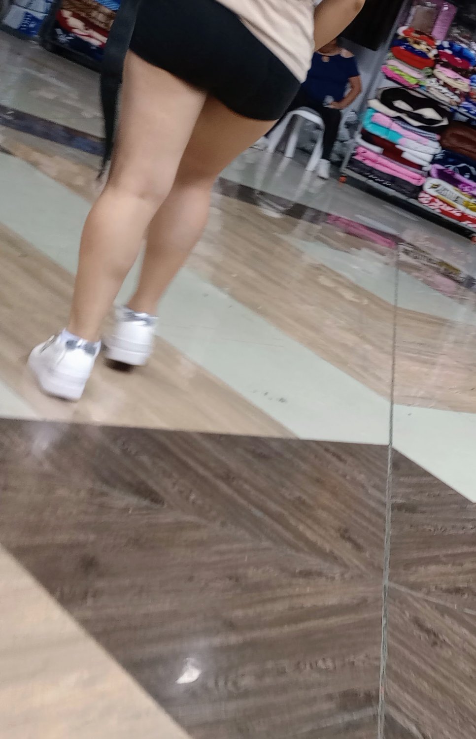 Hermosa piernas en lima #pNxufeTz